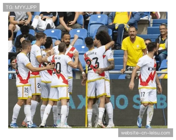 巴萨vs黄潜伤病报告：加维+莫雷诺集体缺席，残阵对决引爆西甲